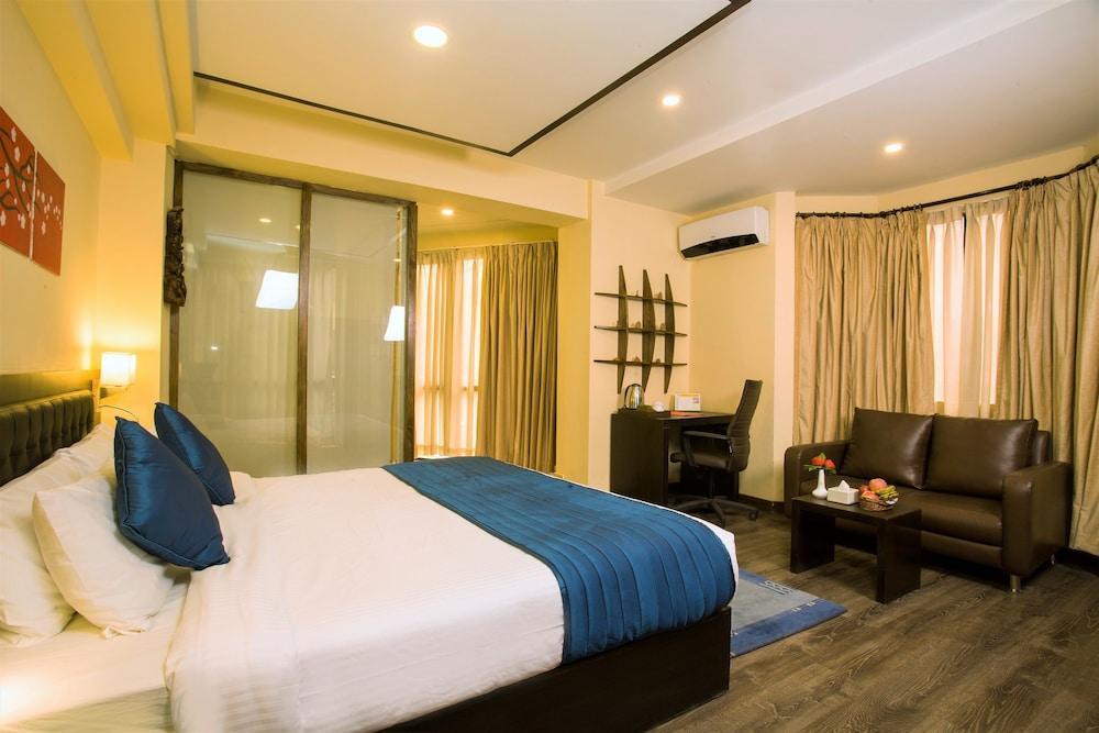 Gaju Suite Hotel Katmandou Extérieur photo
