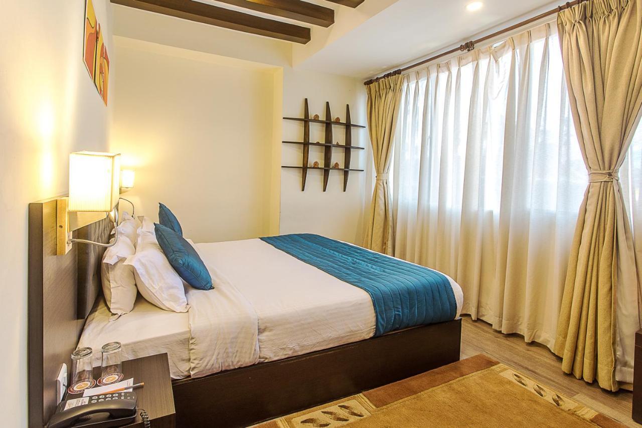Gaju Suite Hotel Katmandou Extérieur photo