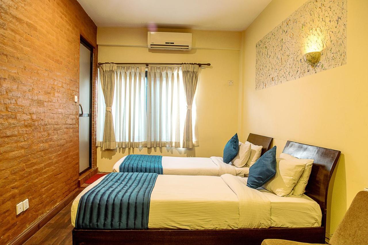 Gaju Suite Hotel Katmandou Extérieur photo