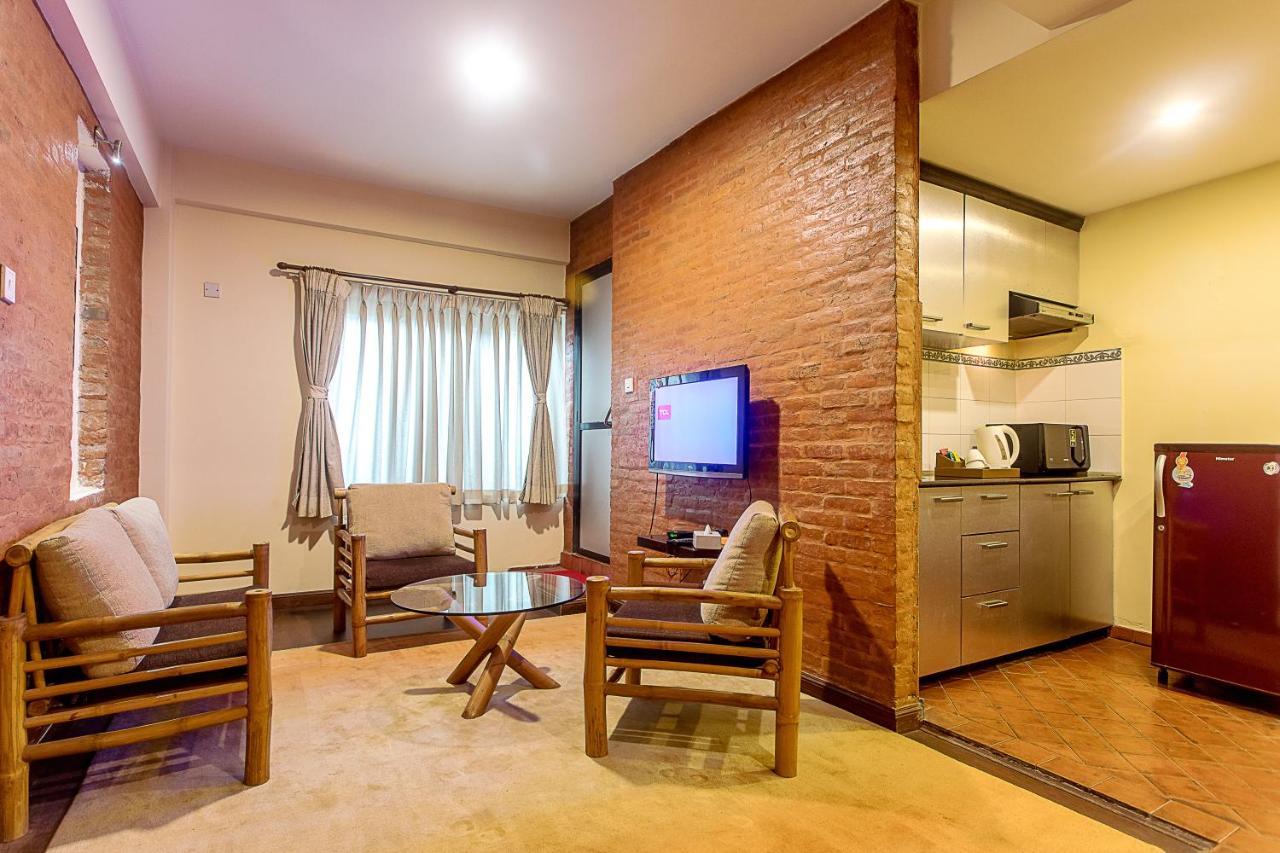 Gaju Suite Hotel Katmandou Extérieur photo