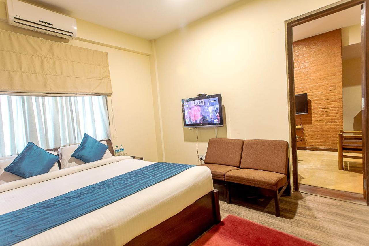 Gaju Suite Hotel Katmandou Extérieur photo