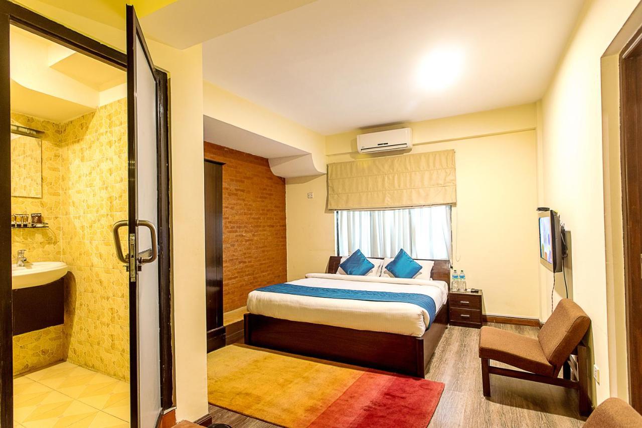 Gaju Suite Hotel Katmandou Extérieur photo