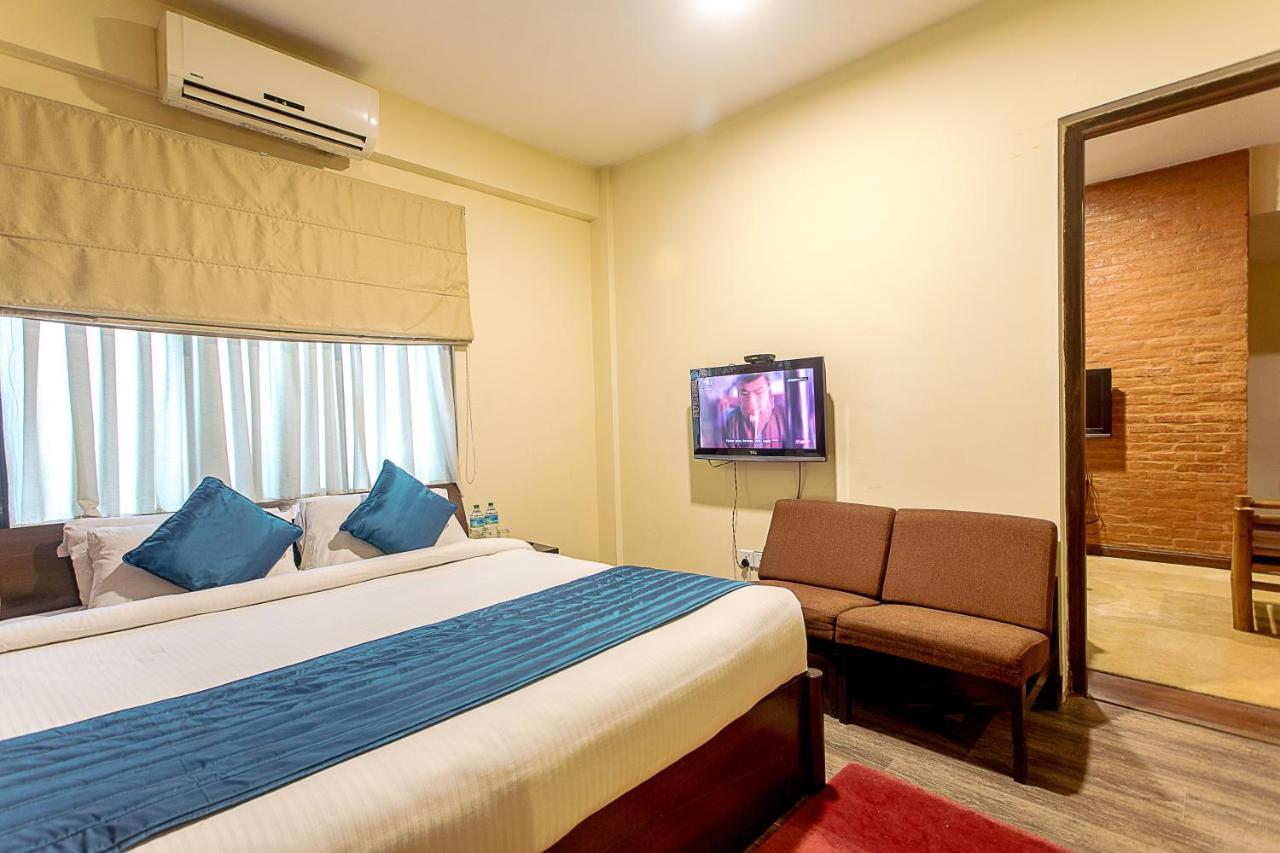 Gaju Suite Hotel Katmandou Extérieur photo